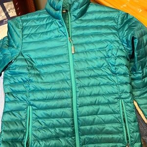 Eddie Bauer xs puffer jacket